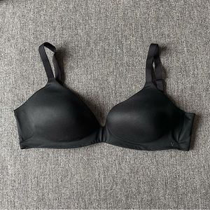 Victoria’s Secret Bare Infinity Flex Bra